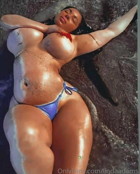 lindaadams star pretty photo