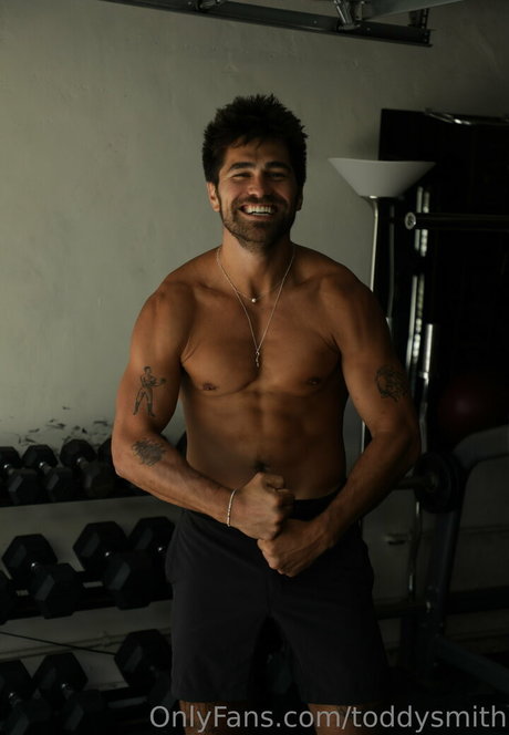 toddysmith beautiful model pics