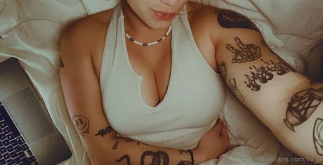 liv p pornstar nude archive