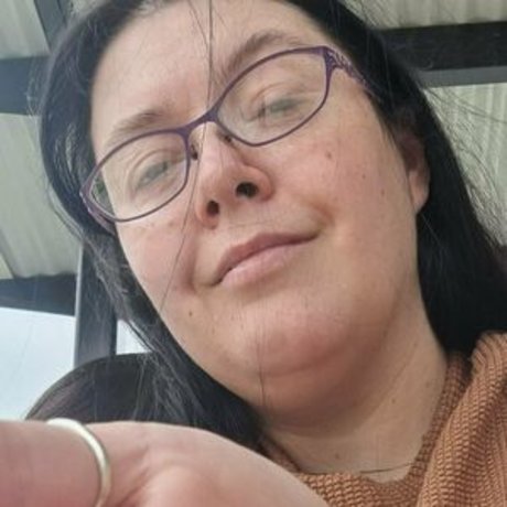 aussiegiantessfree model high quality image