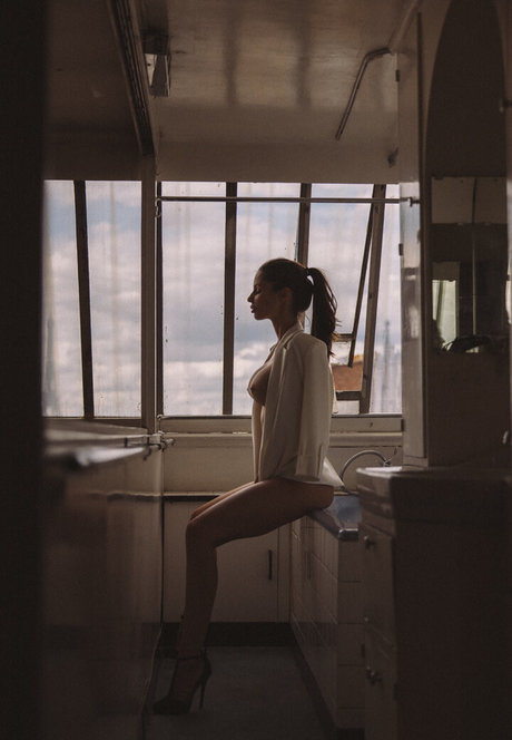 Budai Brigi star hd pics