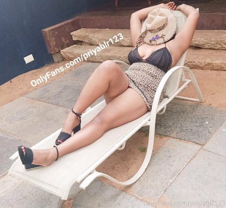 priyablr123 xxx star photo