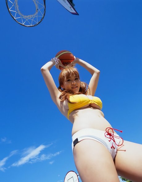 Yoko Matsugane model perfect images