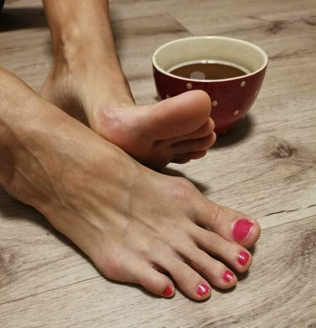 dmndfeet pornstar perfect gallery