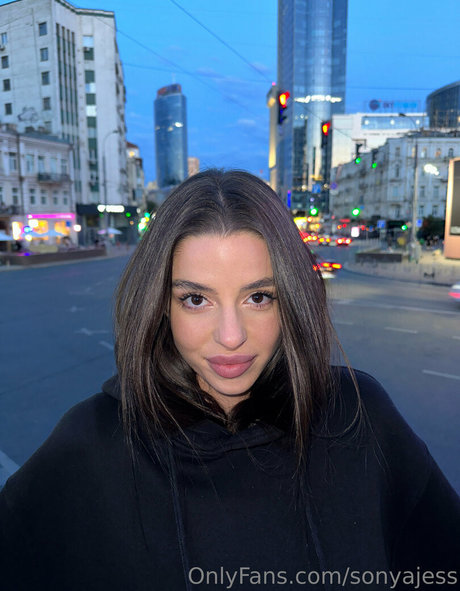 sonyajess free model pics