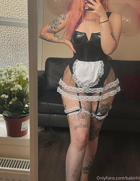 babirhi nude star img