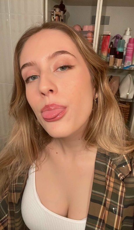 Skeeterre sexy star gallery