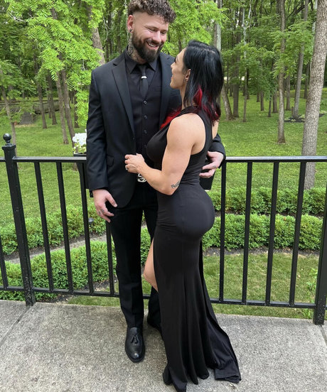 Kayla Rossi hd actress pic