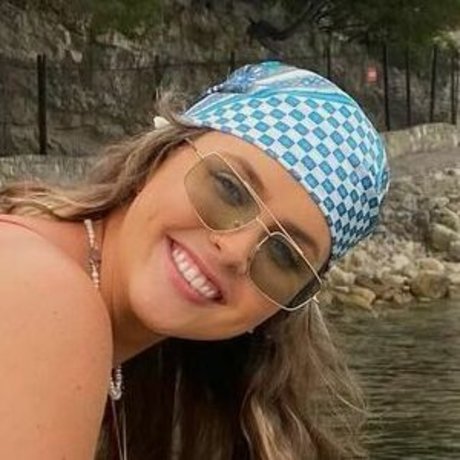 Isla Lorger star porn pics