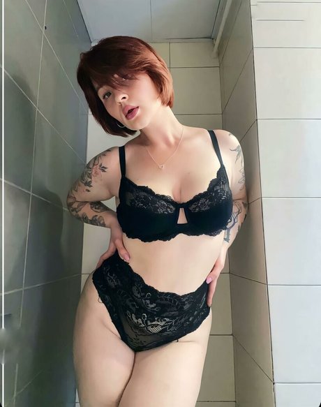 alina candy star pornographic photos