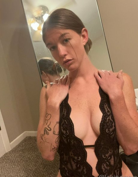 LakinDayXO porn model pics