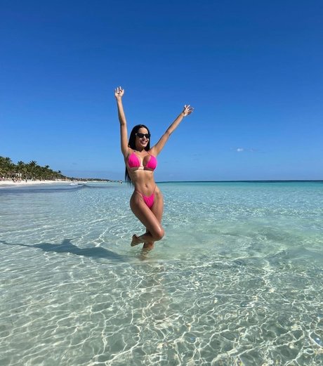 Mariell Andreina Rodriguez star pretty pics