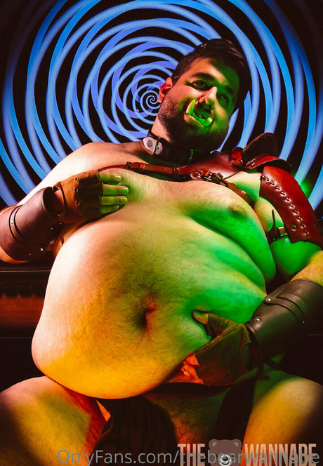 thebearwannabe naked model archive