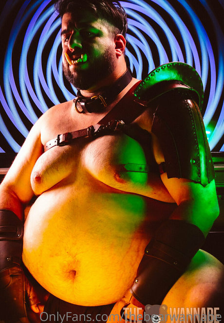 thebearwannabe free model photo