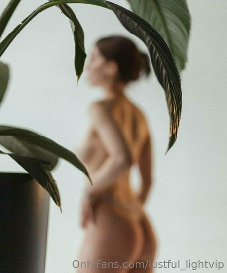 lustful lightvip model erotic img