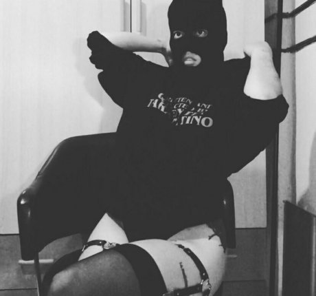 danielalapiiedrafree naked model picture