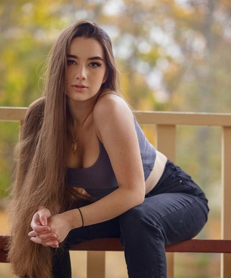 Miss Mikkaa sexy model img