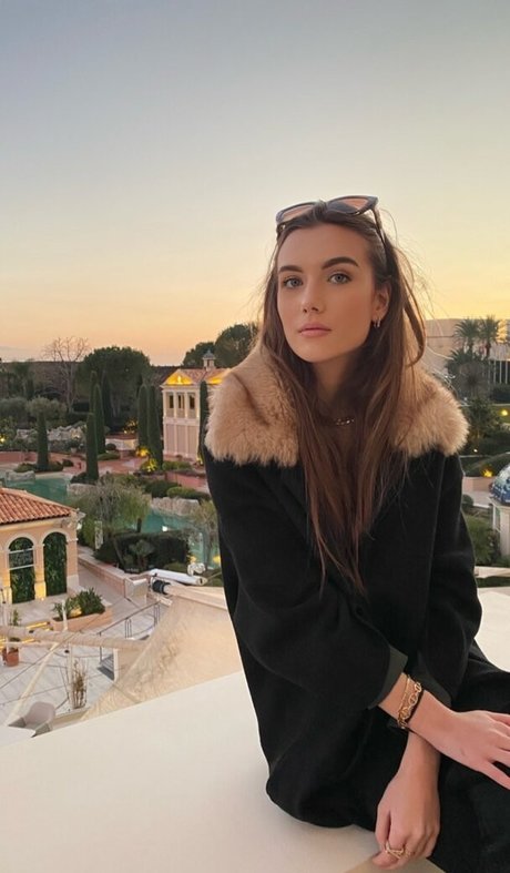 Claire Molin pornstar exclusive img