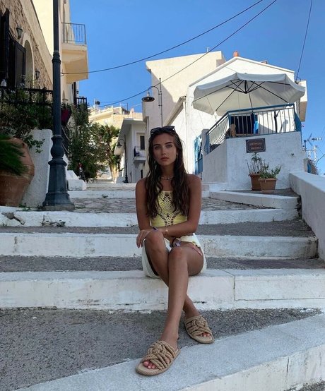 Claire Molin star hot pic