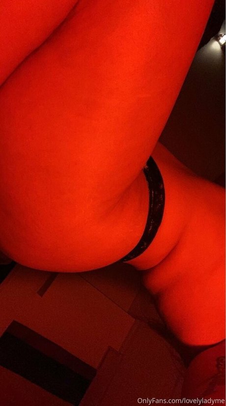 lovelyladymaee star pornographic img