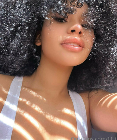 fif i model top pictures