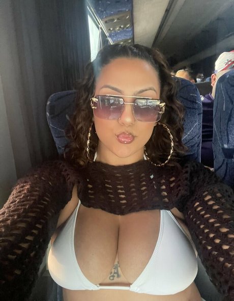 axhcaxh pornstar pretty images