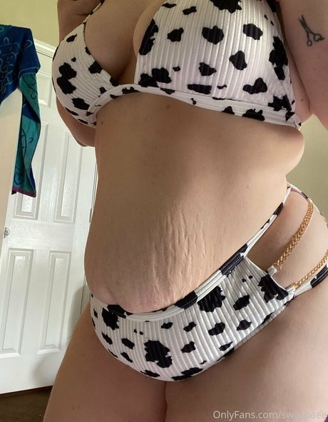 swaybaee naked model photo