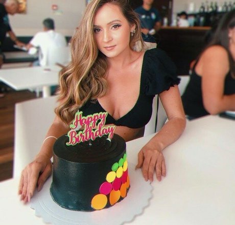 Nayara Azevedo pornstar pretty gallery