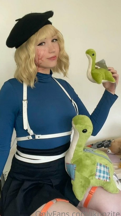 ikunzite model pretty photos