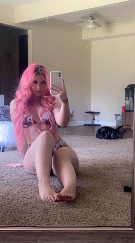 Breonna Mia naked model galleries