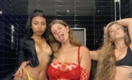 Tawny Sky Antle nude pornstar image