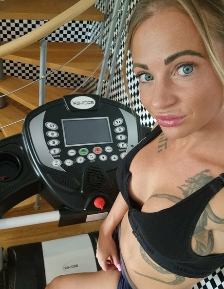 perfect body onlyfans adult photos