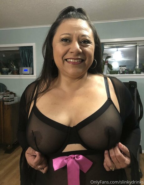 slinkydrinks pornstar sexy photos