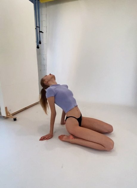 Lily Osadcha star pretty pic