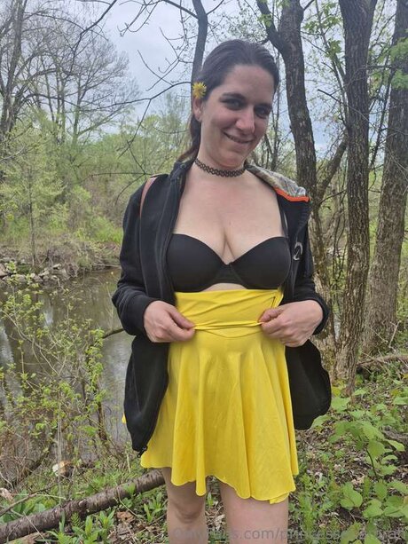 Princesse Namrah star naked pictures