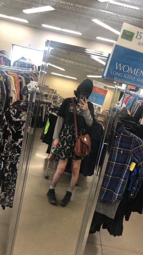 Enby queen best actress img