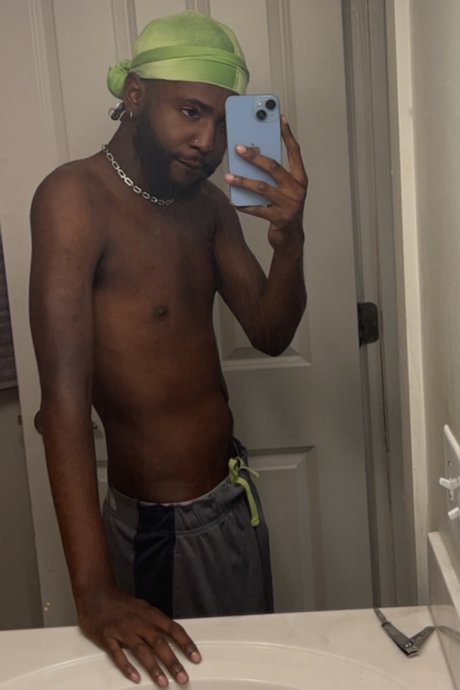 DEONTE S MAGIC_ model sex picture