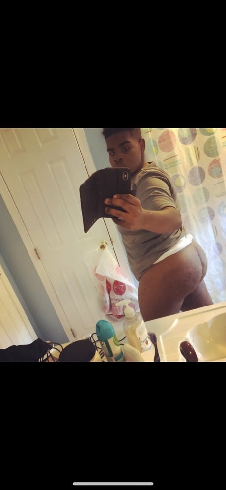 DeepThroatRell model pretty galleries