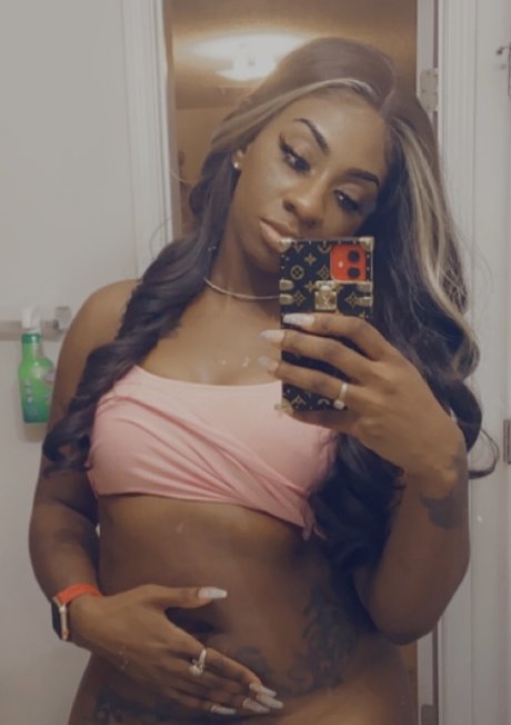 Ms Bee nice model gallery