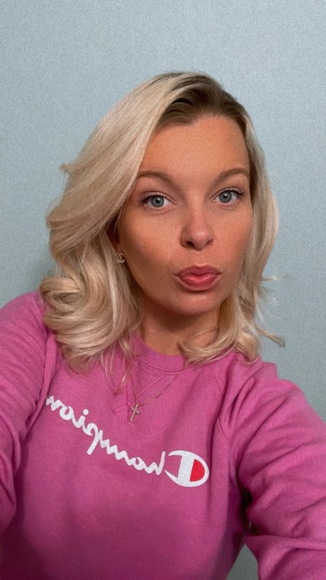 Sarah singleton pornstar hot image