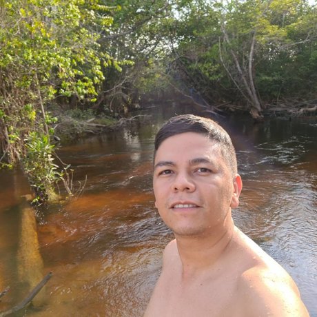 Roger Silva hot actress image