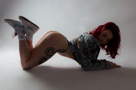 Darcy Babex erotic actress galleries