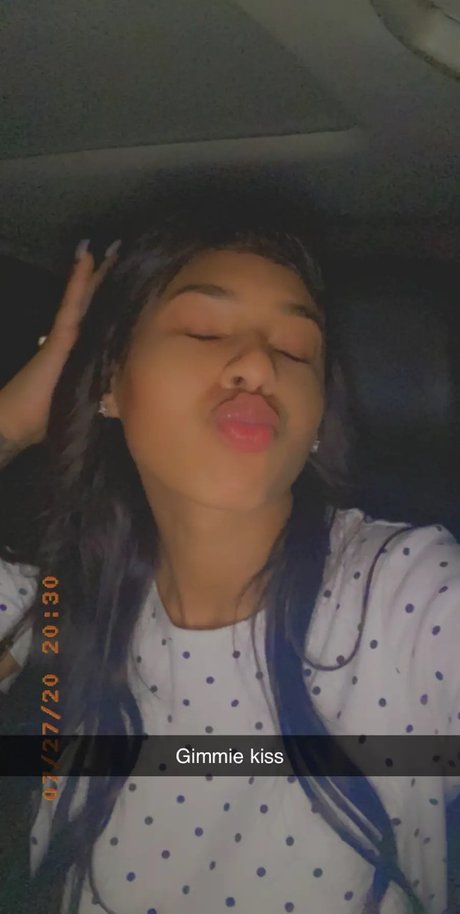 Juicy D model art pictures