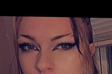 _DOMME ACE_ art model picture