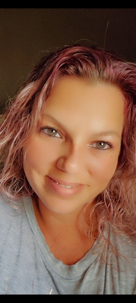 Angela Tucker nude model images