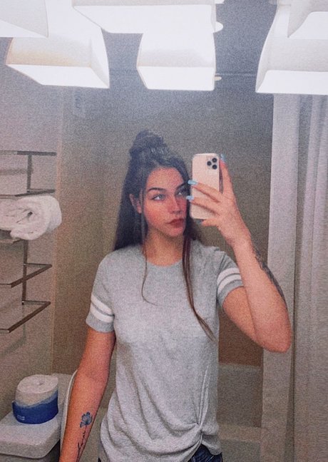 Randi Kirkpatrick beautiful actress images