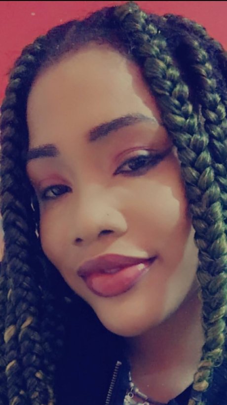 Unique Riri pretty actress archive