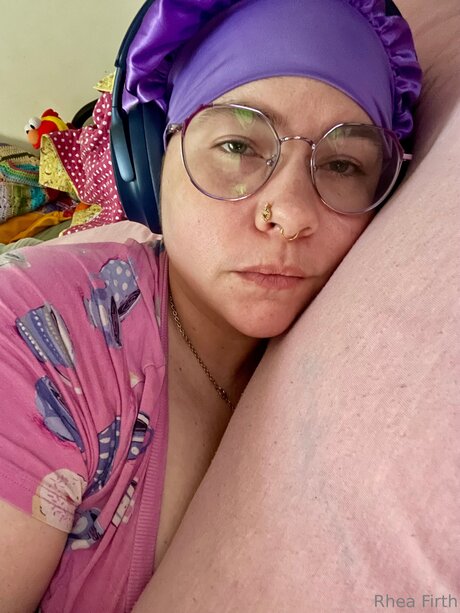 r NO PPV xxx model image