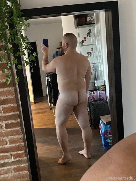 RedBearded star nudes galleries