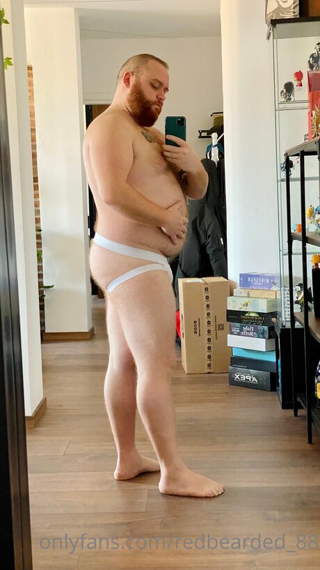 RedBearded model sex image